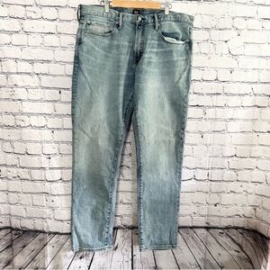 GAP. Slim jeans. Size 36